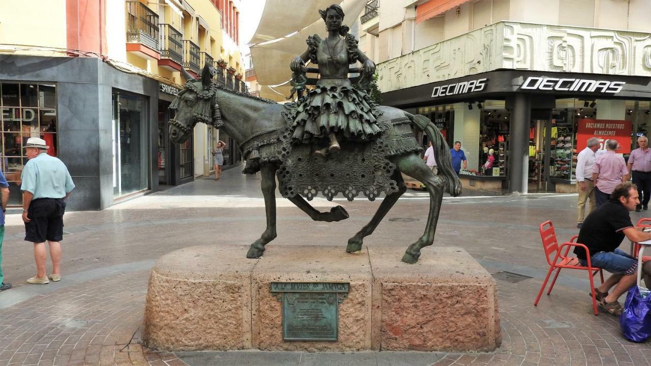 Viviendas Con Fines Turisticos ''La Jamuga'' Andújar Εξωτερικό φωτογραφία